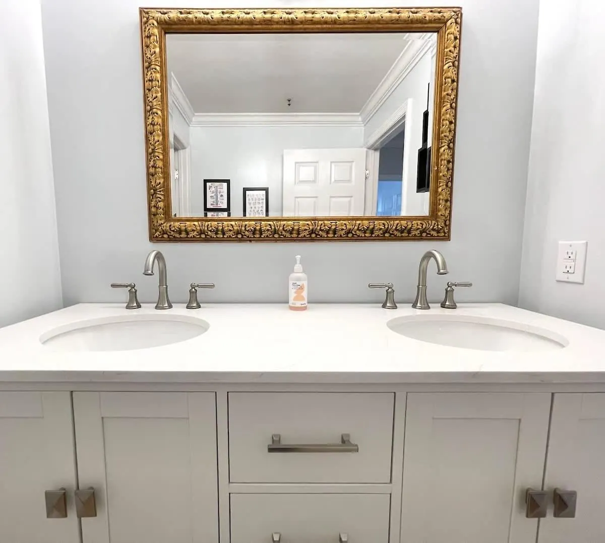 Bee On Broughton - Astonishing Home Downtown Sav Savannah Daire