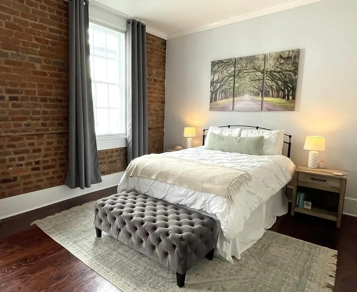 Daire Bee On Broughton - Astonishing Home Downtown Sav Savannah ABD
